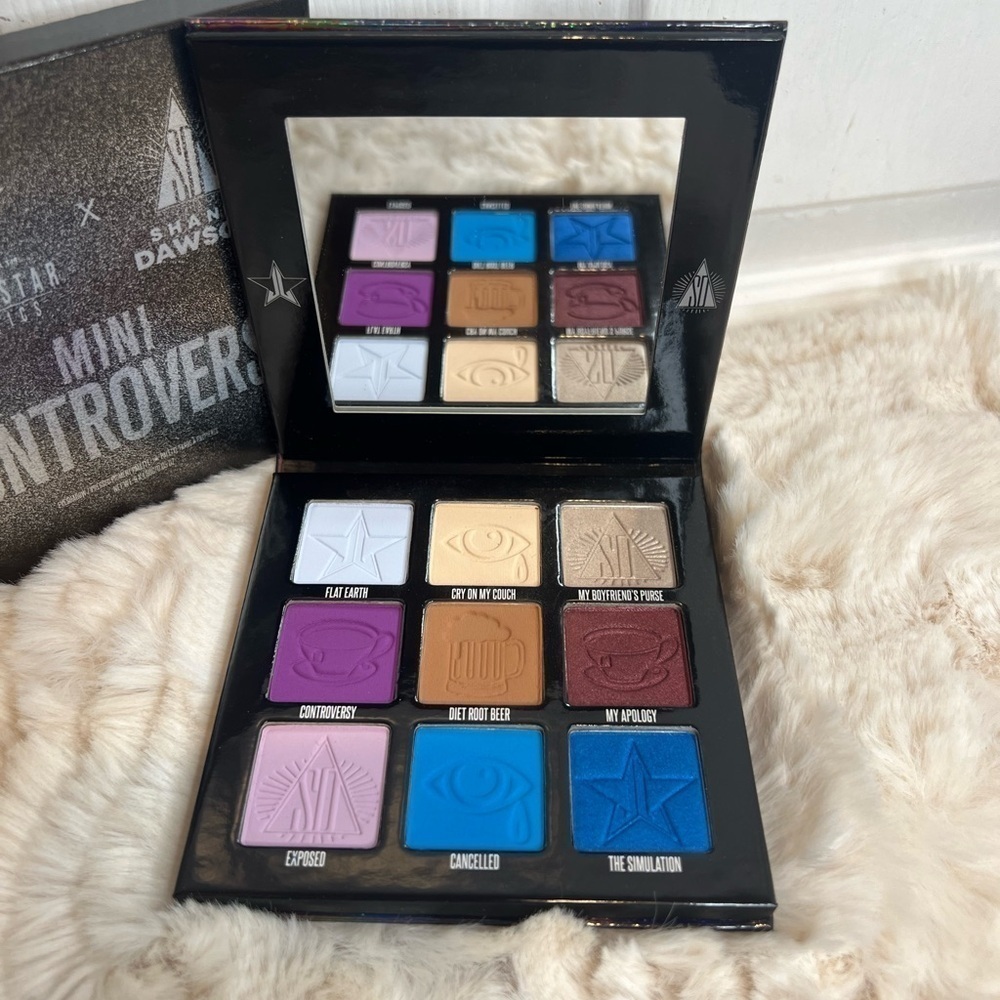 Jeffree Star Mini Introvert Eyeshadow Palette - Purple, Blue, Brown, Gold, White
